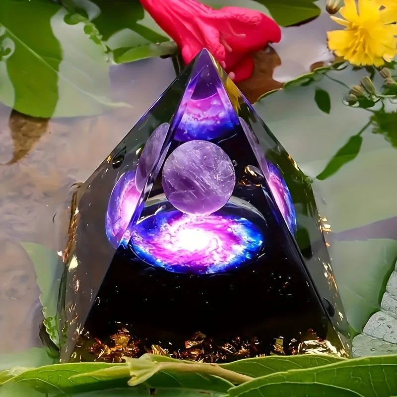 Pyramide d'Energie en Cristal d'Améthyste