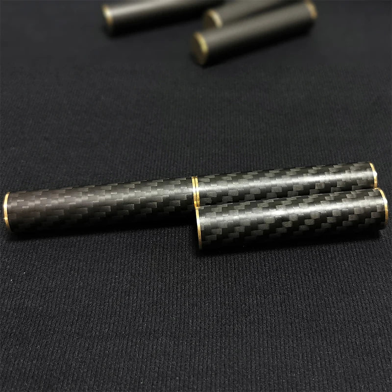 Bâton Magnétique Modulaire en Fibre de Carbone